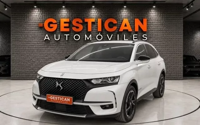 DS DS 7 Crossback DS 7 Crossback E-Tense Performance Line Aut. 4x2