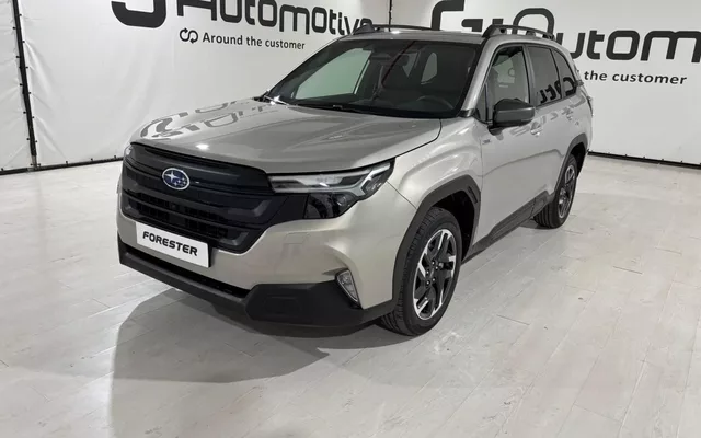 SUBARU Forester 2.0i Hybrid Field