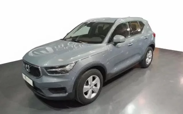 VOLVO XC40 XC40 T2 Essential