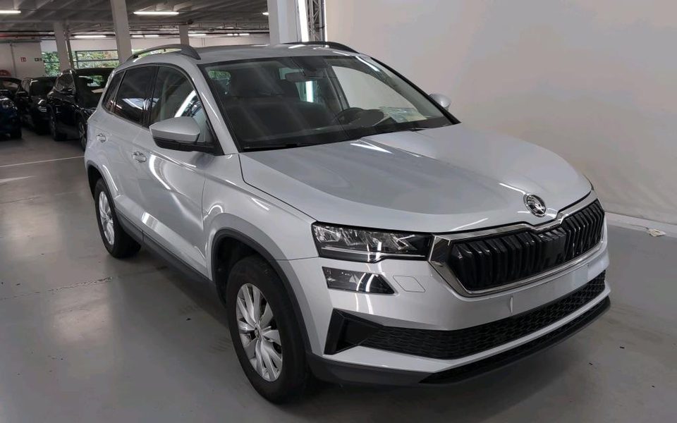 Skoda Karoq Clever 1.0 Tsi 110 Ch 74.031 Km ( en arrivage )