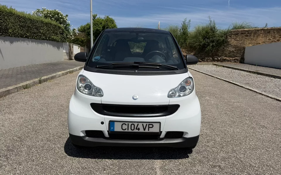 Smart ForTwo Coupé 1.0 Pure 61