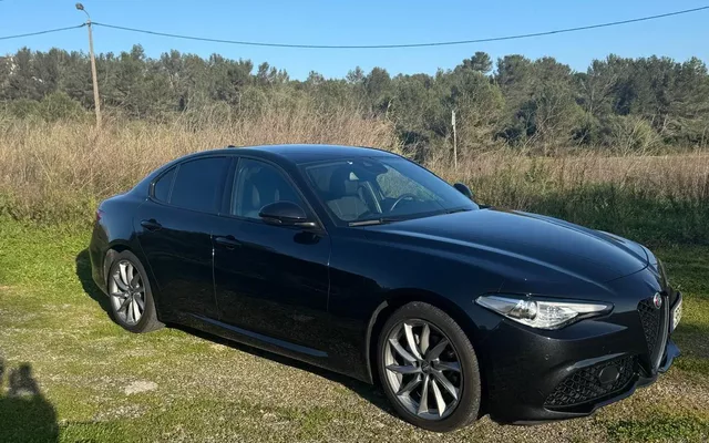 Alfa Romeo Giulia 2.2 D Sprint AT8