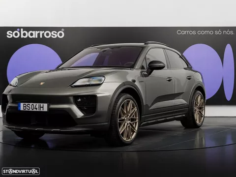 Porsche Macan Electric 4
