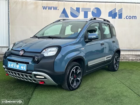 Fiat Panda 1.0 Hybrid Cross
