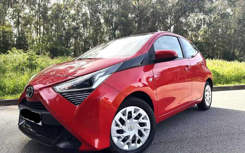 Toyota Aygo x-play