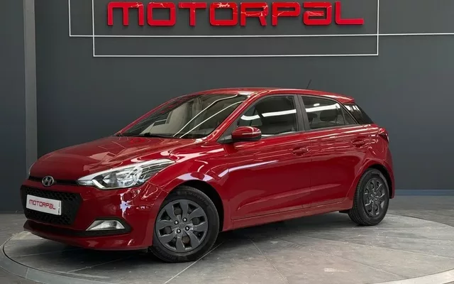 HYUNDAI i20 1.2 MPI Fresh - 12990€ en Palencia