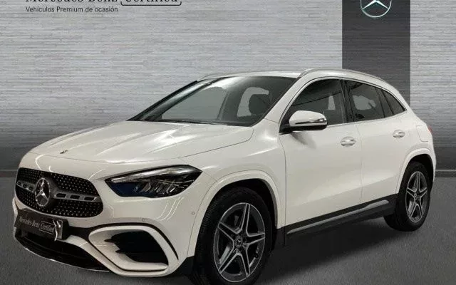 MERCEDES-BENZ Clase GLA GLA 200d 8G-DCT