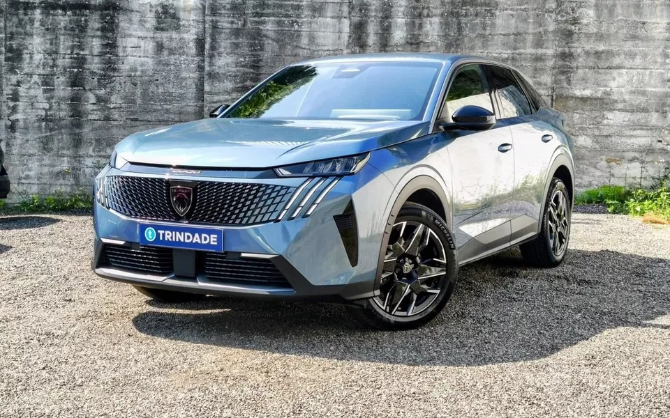 Peugeot 3008 1.2 Hybrid Allure e-DCS6