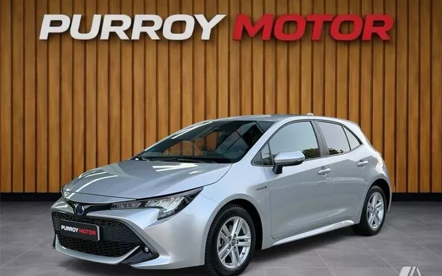 TOYOTA Corolla 1.8 125H STYLE E-CVT