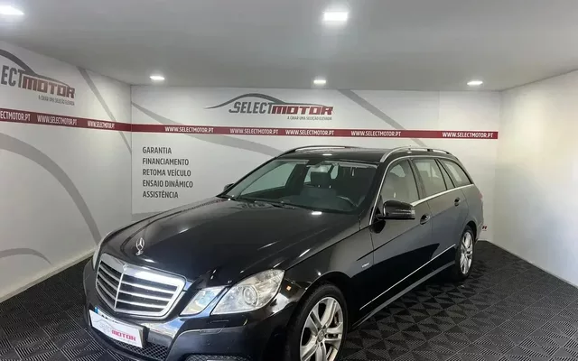 Mercedes-Benz E 220 CDi Avantgarde BlueEfficiency