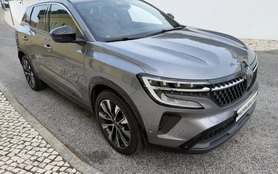 Renault Austral 1.3 Mild Hybrid Iconic Auto