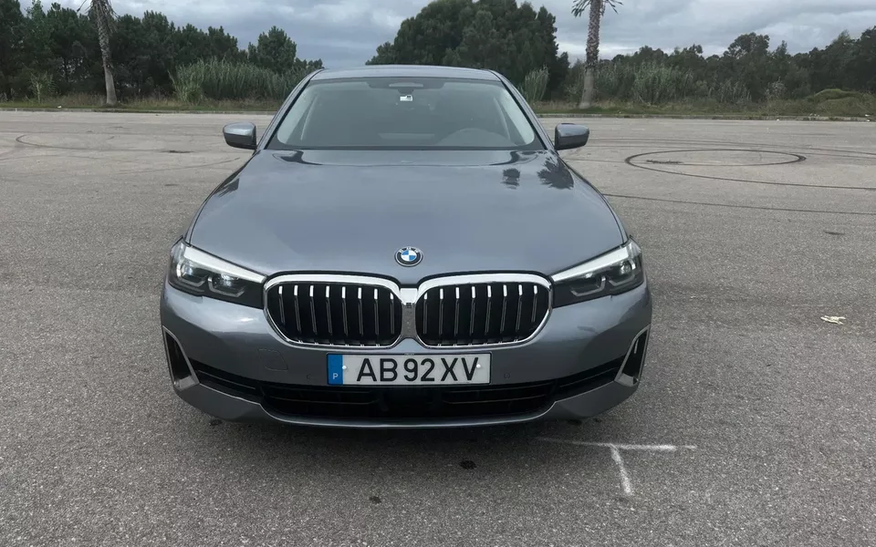 BMW 530