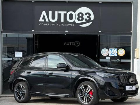 BMW iX1 eDrive20 Pack Desportivo M