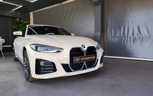 BMW i4 eDrive40 Pack Desportivo M