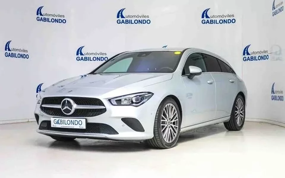 MERCEDES-BENZ Clase CLA Shooting Brake 180 D DCT - 27900€ en Valladolid