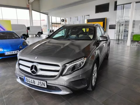 MERCEDES-BENZ Clase GLA GLA 200CDI Urban 7G-DCT