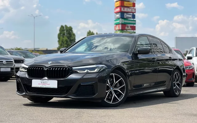 BMW Seria 5 2021 530i xDrive G30