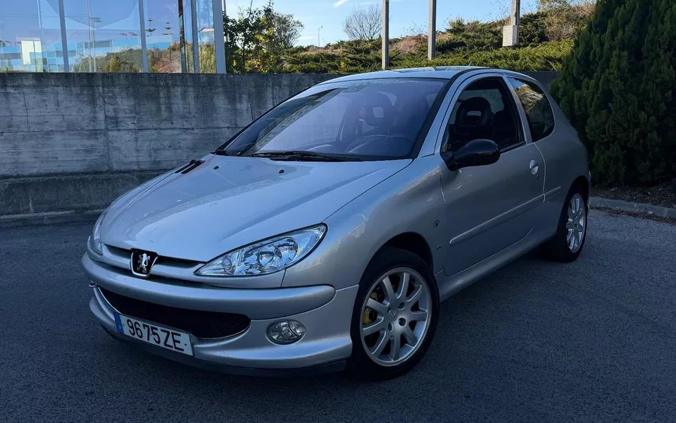 Peugeot 206