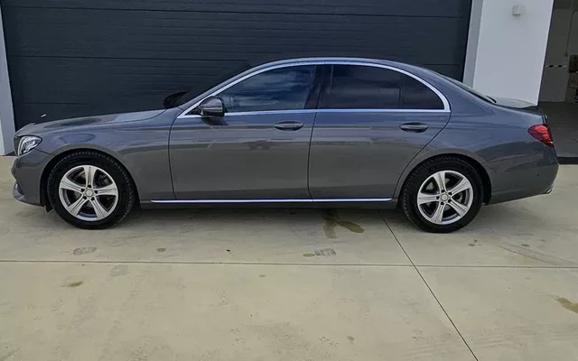 Mercedes-Benz E 220 d Avantgarde+
