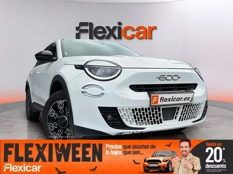 FIAT 600 MHEV 1.2 74kW (100CV) DDCT - 19490€ en Alicante