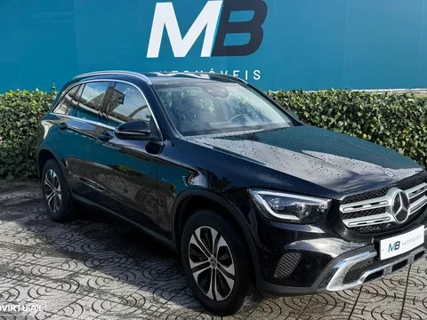 Mercedes-Benz GLC 300 de 4Matic 9G-TRONIC