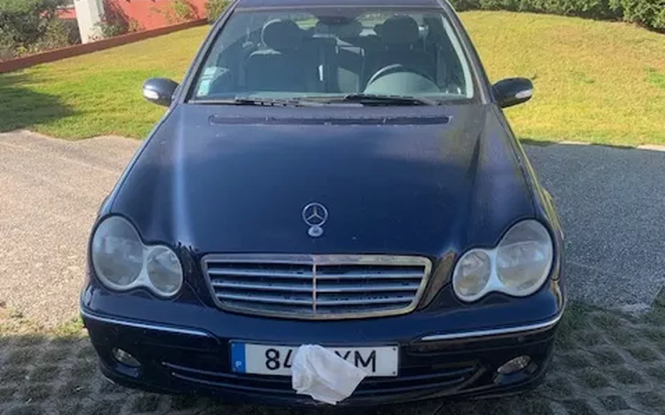 Mercedes-Benz C 220