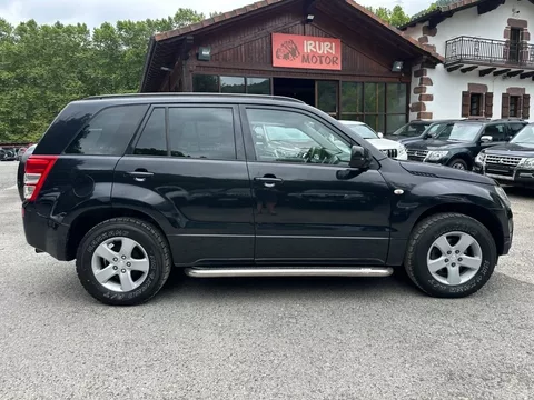 SUZUKI Grand Vitara Grand Vitara 2.0 JLX-A