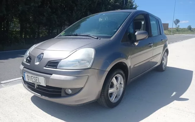 RENAULT Modus Grand Modus 1.5dCi Dynamique eco2 105