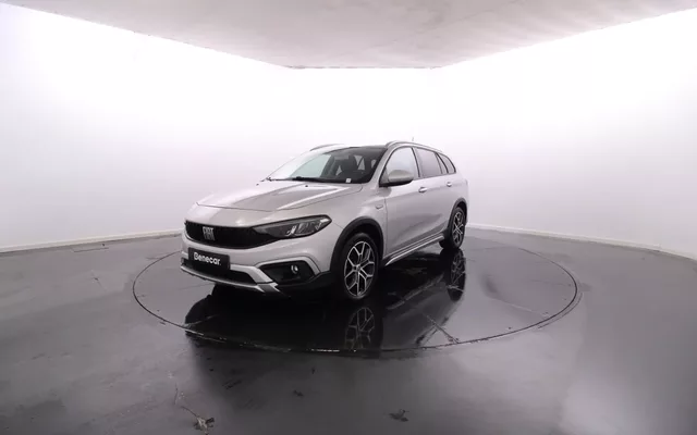 Fiat Tipo Station Wagon Cross 1.0 GSE T3 City Life 100cv