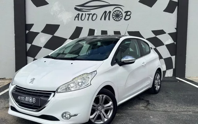 Peugeot 208 1.2 VTi Allure