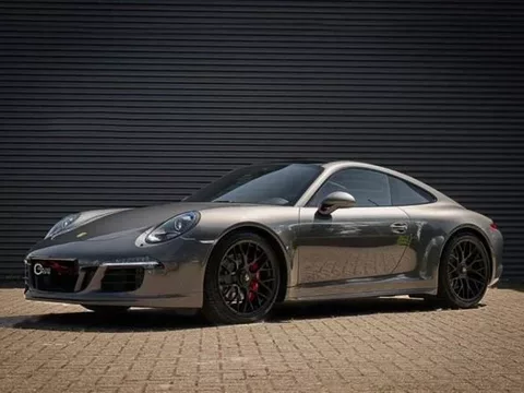 PORSCHE 911 911 Carrera GTS Coupé PDK
