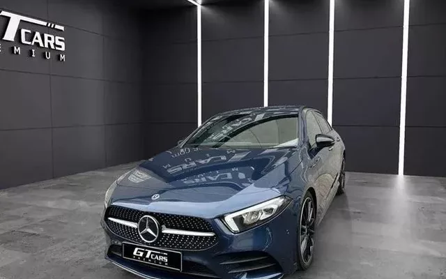 MERCEDES-BENZ Clase A 250e AMG