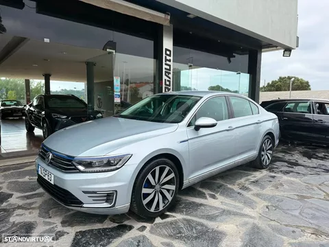 VW Passat
