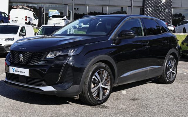 Peugeot 3008 1.6 Hybrid Allure e-EAT8