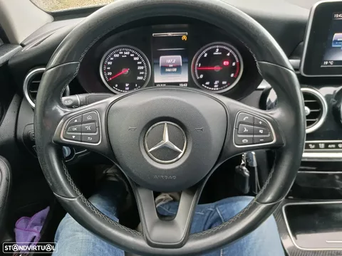 Mercedes-Benz C 220