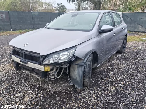 Peugeot 308 2016