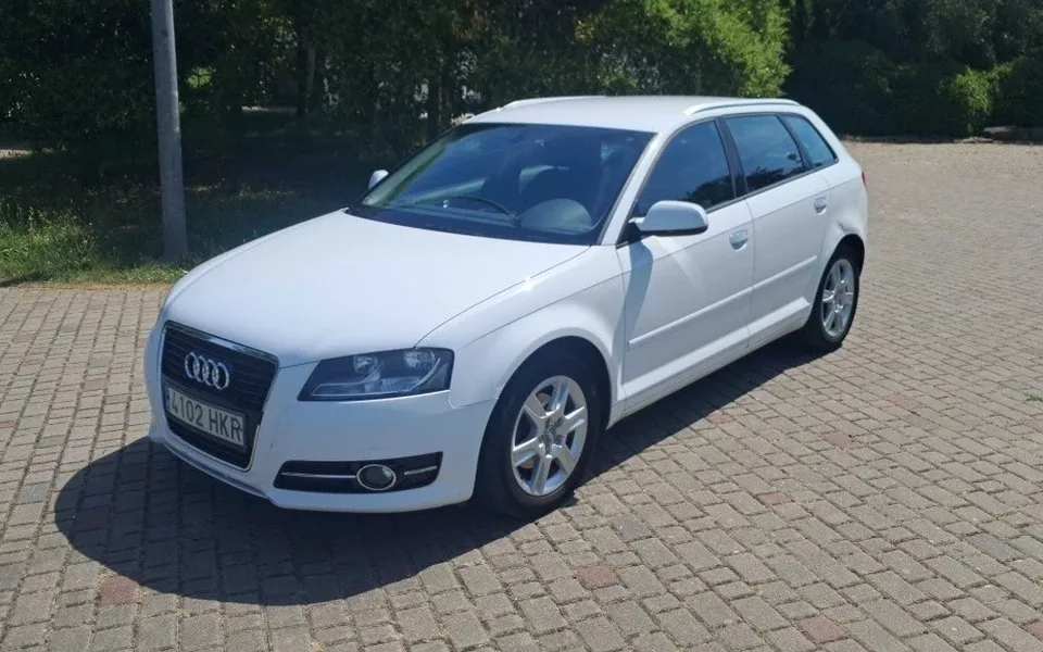 AUDI A3 A3 Sportback 1.6TDI Attraction