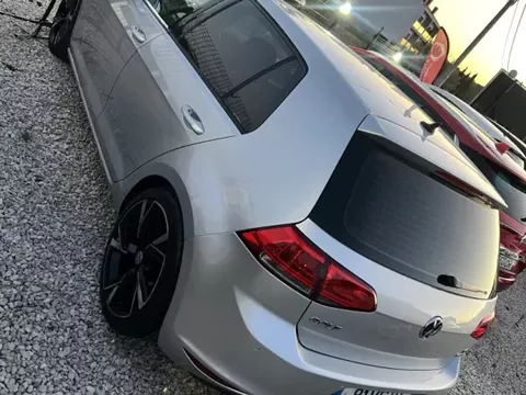 Volkswagen Golf 2014 1.6 TDI Highline