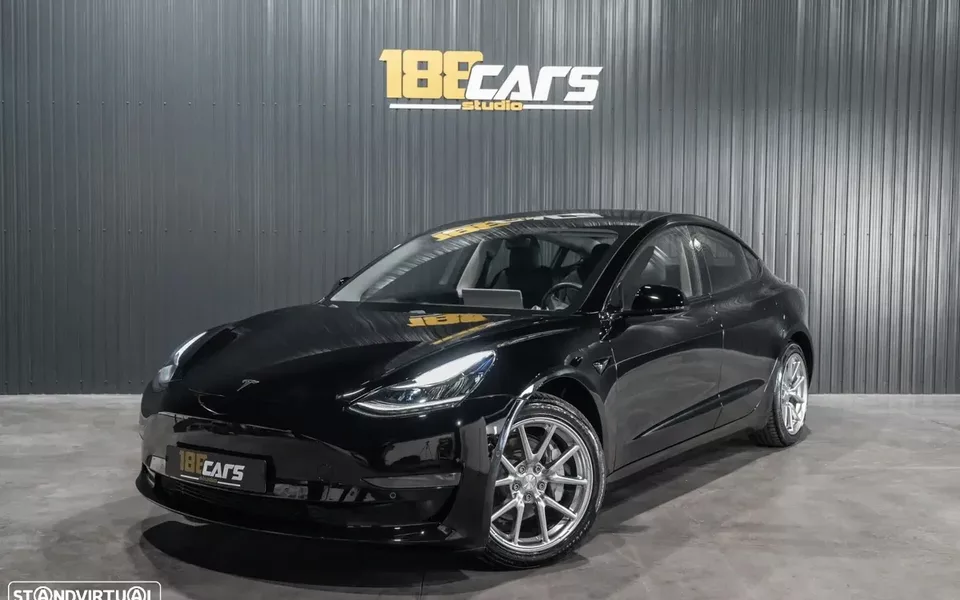 Tesla Model 3 Long-Range Dual Motor AWD