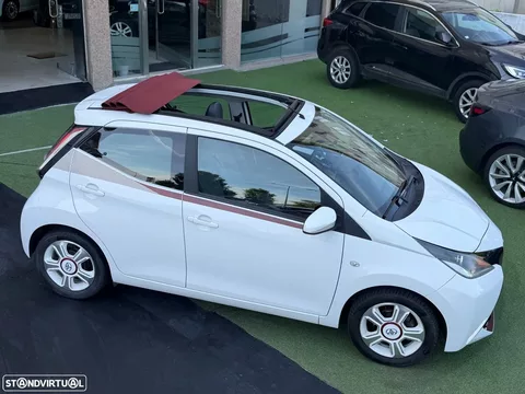 Toyota Aygo x-wave