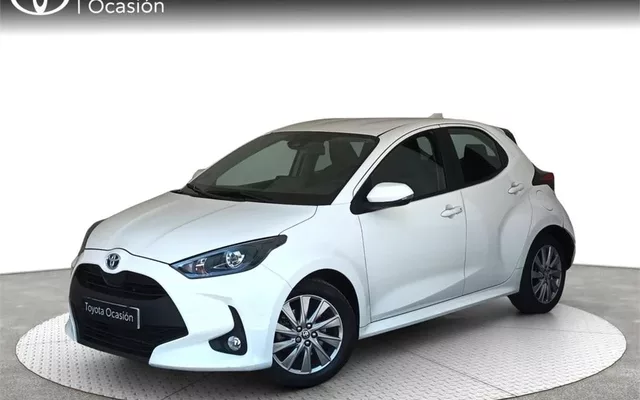 TOYOTA Yaris Yaris 120H 1.5 Active Tech