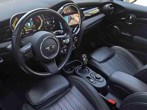 MINI - Mini - Mini Cooper SE Premium P. Classic