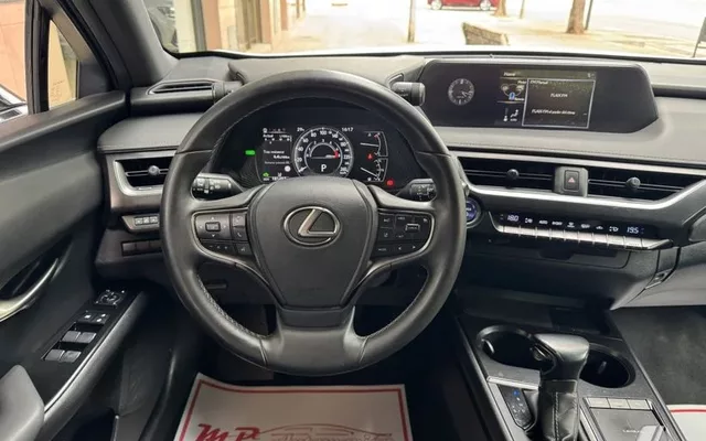 LEXUS UX UX 250h Eco 2WD