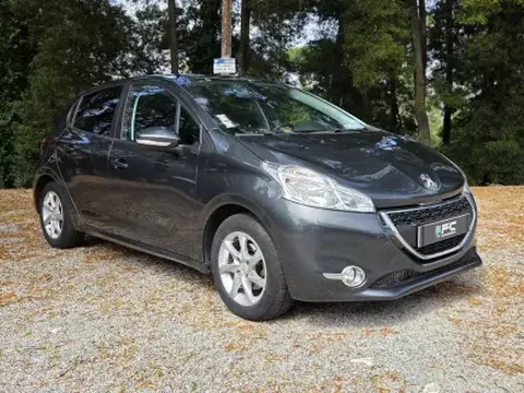 Peugeot 208 2013 1.2 VTi Active