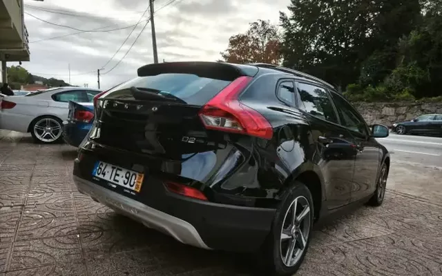 Volvo V40 Cross Country 2017 2.0 D2 Kinetic Geartronic