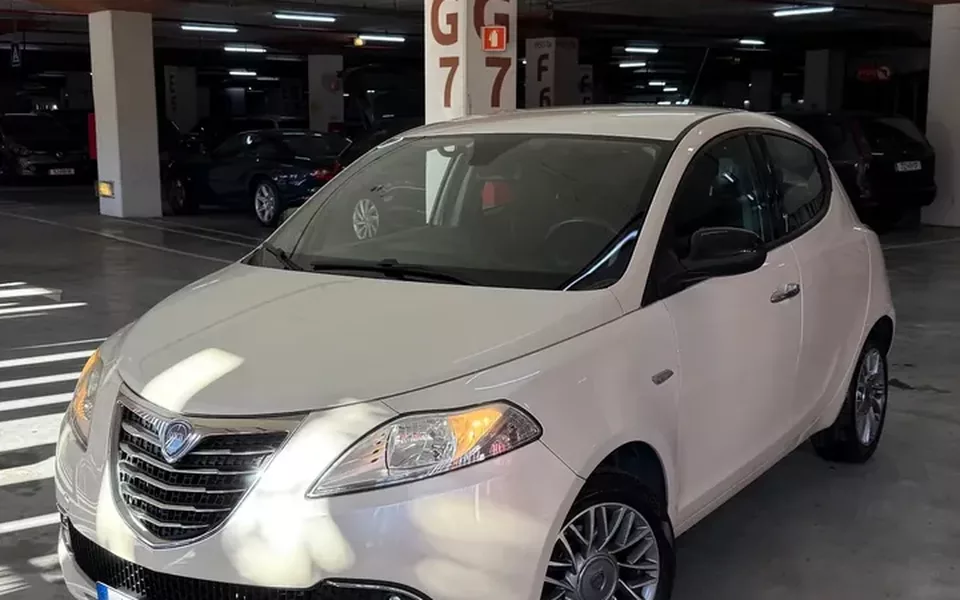 Lancia Ypsilon 1.2 S&S Urban