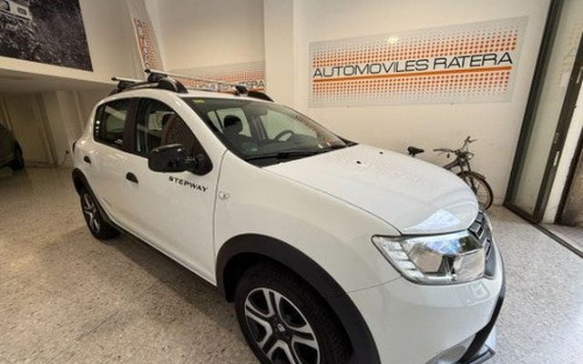 DACIA Sandero Aniversario