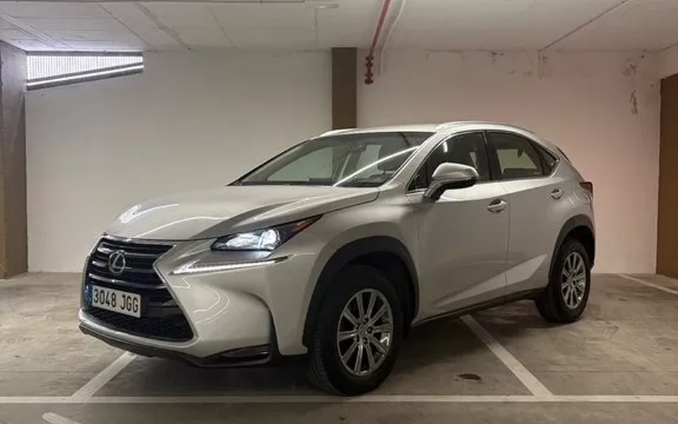 LEXUS NX NX 300h Corporate 2WD