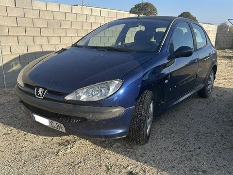 PEUGEOT 206 1.4 X-Line