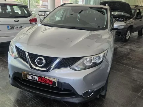 NISSAN Qashqai Q+2 1.5dCi 360 4x2